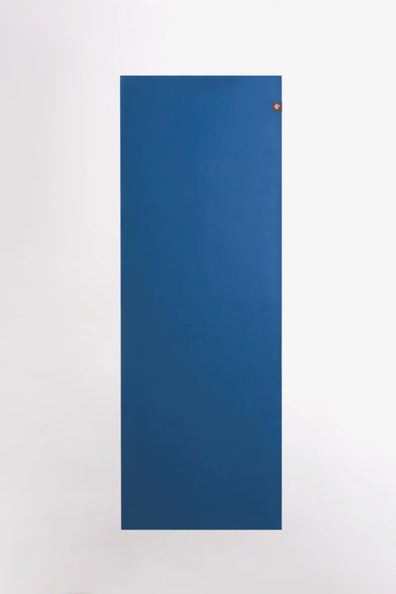 MANDUKA // eKO SUPERLITE TRAVEL YOGA MAT - 1kg - TRUTH BLUE