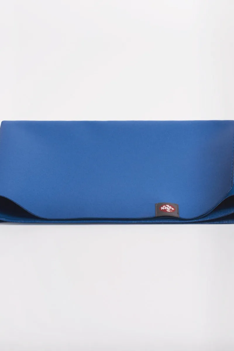 MANDUKA // eKO SUPERLITE TRAVEL YOGA MAT - 1kg - TRUTH BLUE