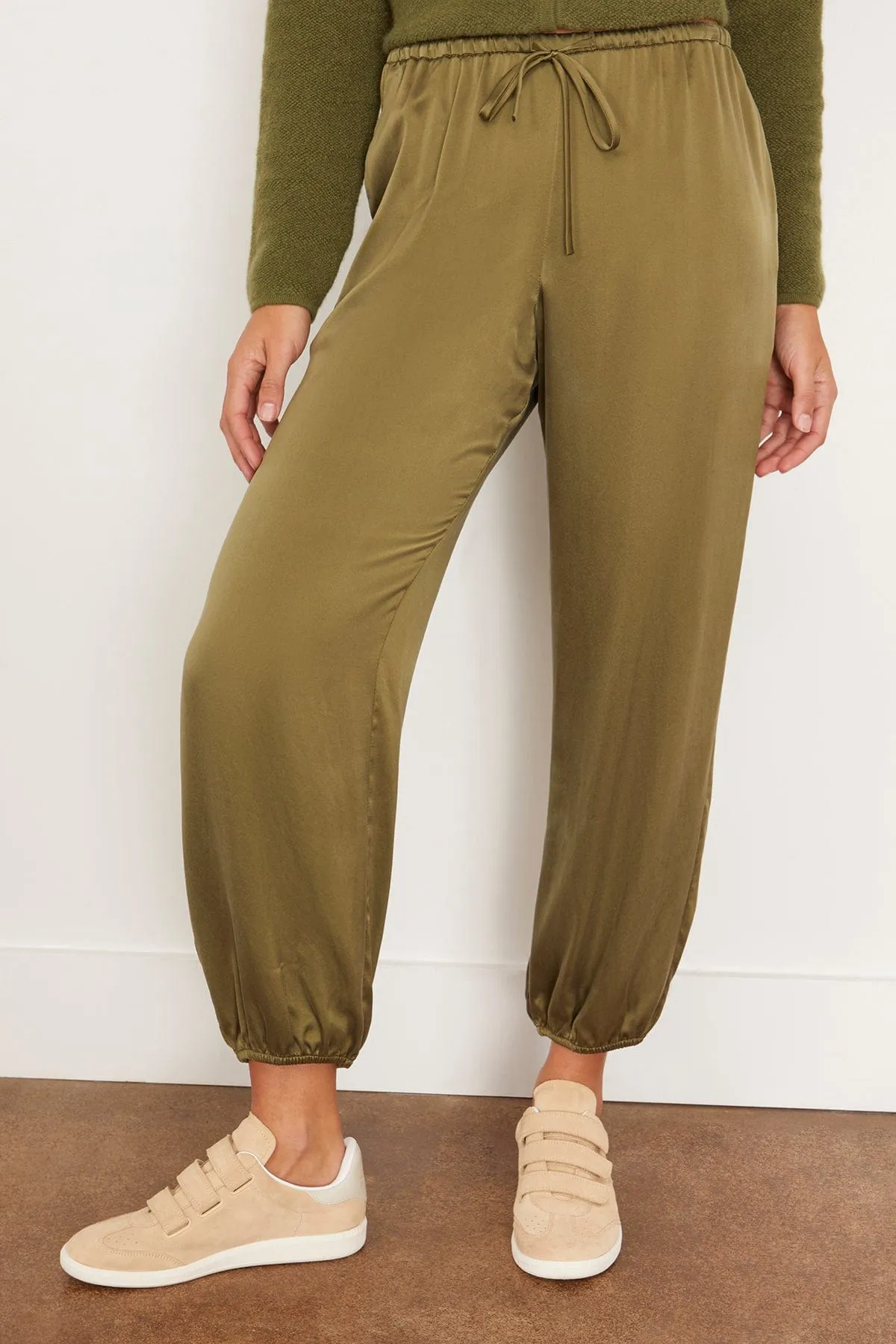 Rayne Parachute Pant in Olive